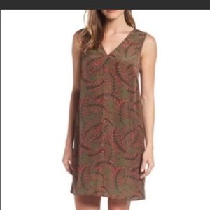 Halogen Floral Shift Dress Medium Petite